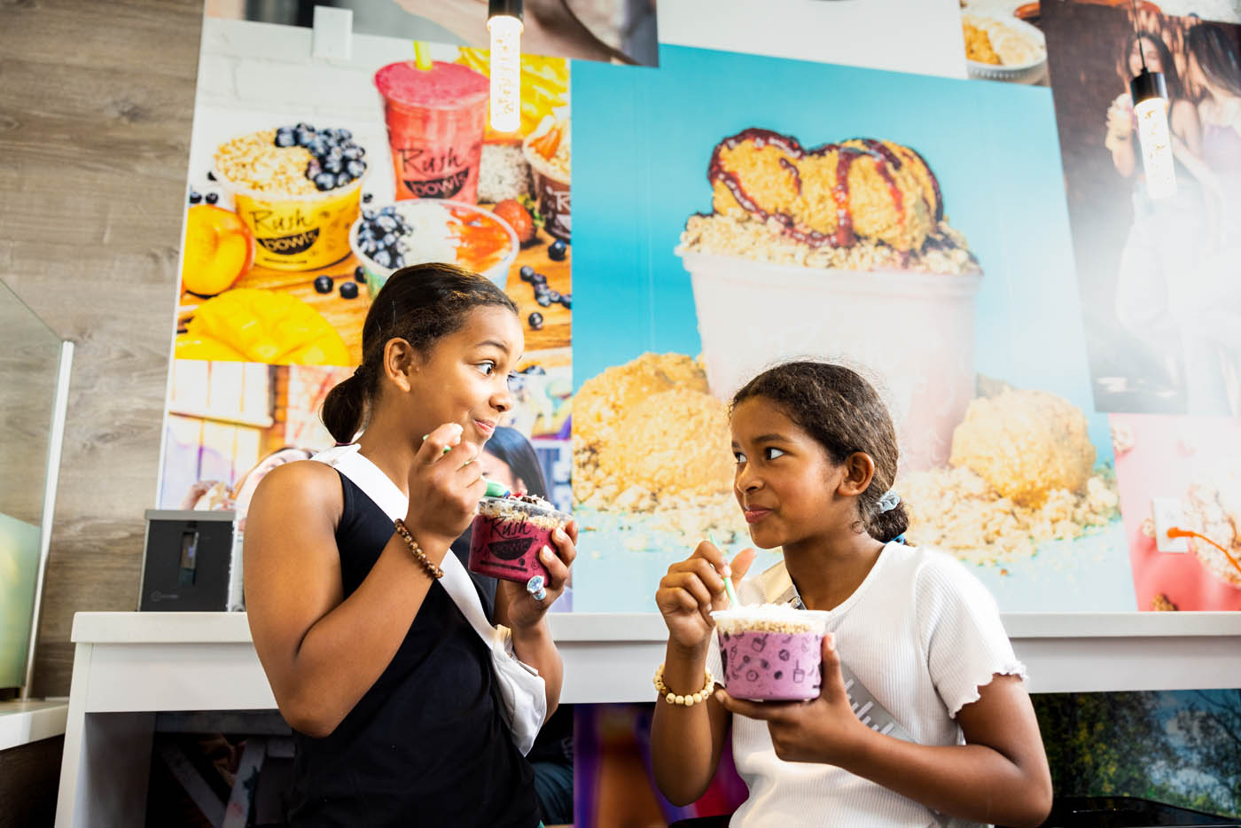 Impact your community when take advantage of a Rush Bowls heal conscious franchise opportunity.